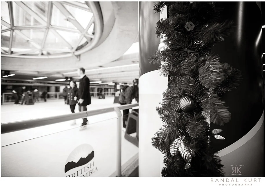 engagement-session-skating