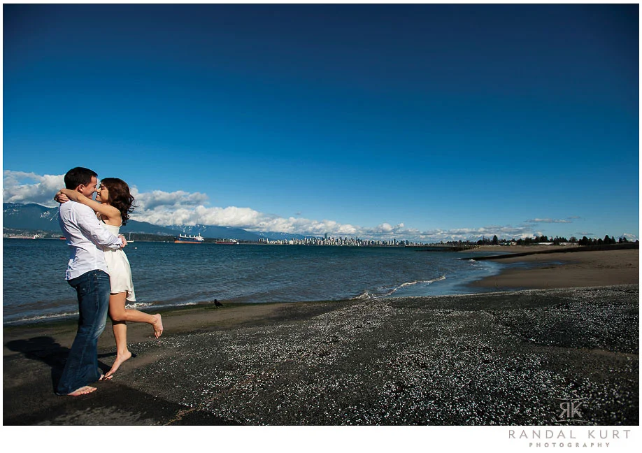 engagement-session-jericho-beach