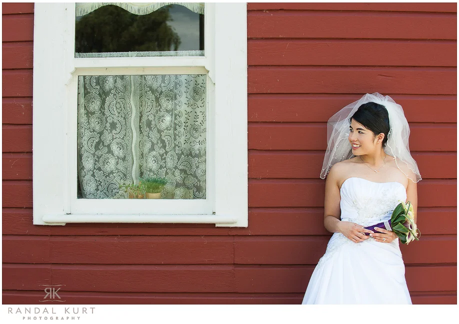 29-mayfair-lakes-wedding.jpg