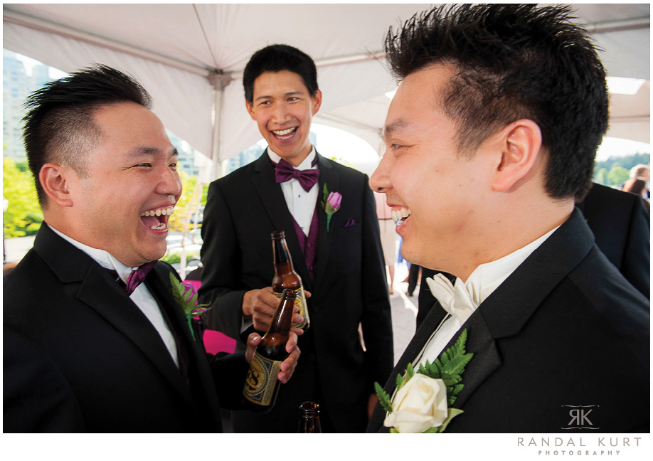 39-vancouver-wedding-yacht.jpg