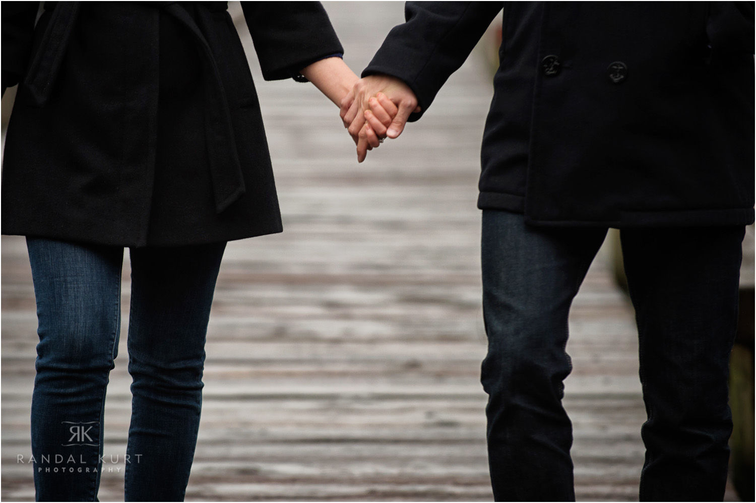 09-winter-engagement-session.jpg