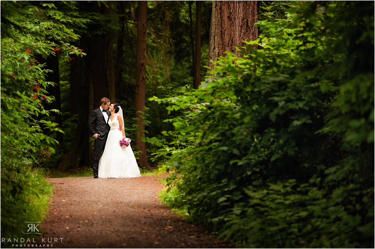 36-pinnacle-at-pier-wedding.jpg