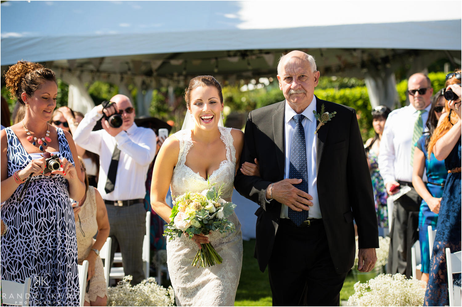 28-comox-wedding-photography.jpg