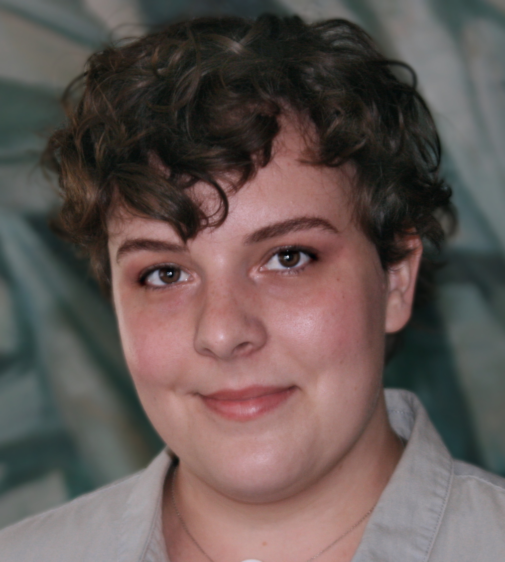 Ry Beloin October 7, 2017 - Friday, December 23, 2017 Ry Beloin is currently an artist in residence at 1805 Gallery. While in residence from October 7 to December 23, 2017, she will engage individuals from San Diego’s local community through a process of portrait sculpture that incorporates dialogue as an essential component. Beloin is well known for her hauntingly beautiful oil paintings, charcoal drawings and surreal clay sculptures. She holds a BFA in Drawing & Painting from Laguna College of Art & Design, a dually accredited college also endorsed by the Art Renewal Center. (http://rybeloin.webs.com/)