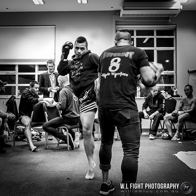 Train as you fight. Left kick by @chris8blade⁠⠀
.⠀⁠⠀
.⠀⁠⠀
#muaythai #thaiboxing #kick #fighter #8blades #training #combatsports #martialarts #super #bokchoy #wlfightphotography #trainasyoufight