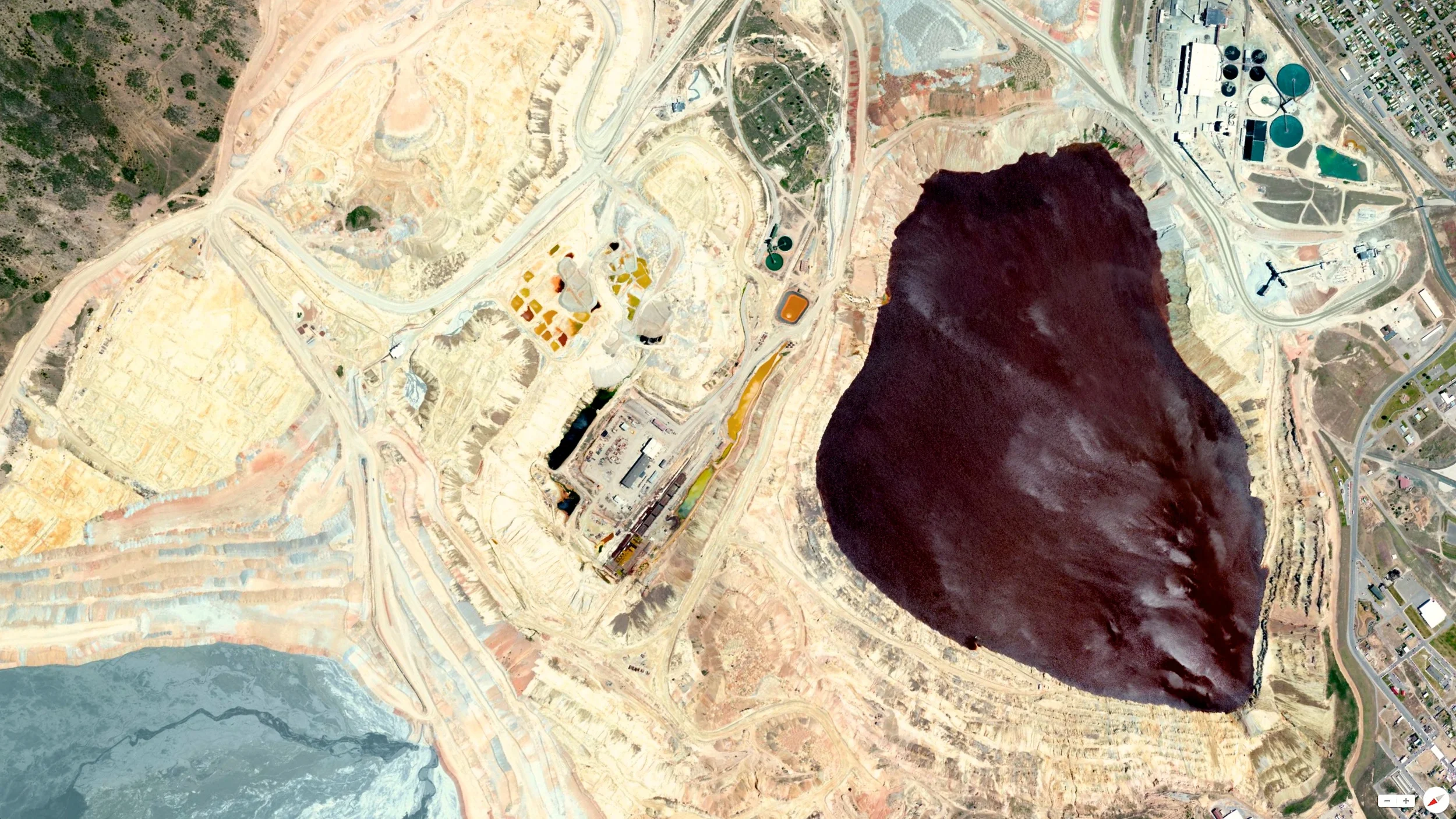 2/5/2014 The Berkeley Pit Butte, Montana, USA 46°01′02.38″N 112°30′36.60″W