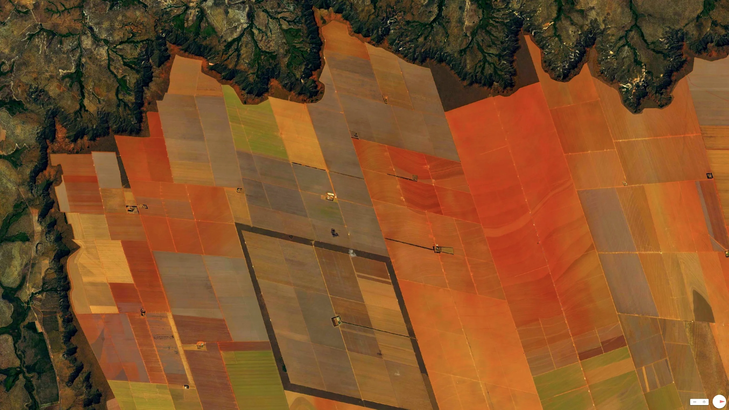 2/27/2014 Soybean fields São Domingos, Brazil / São Desidério, Brazil 12°22′S 44°58′W