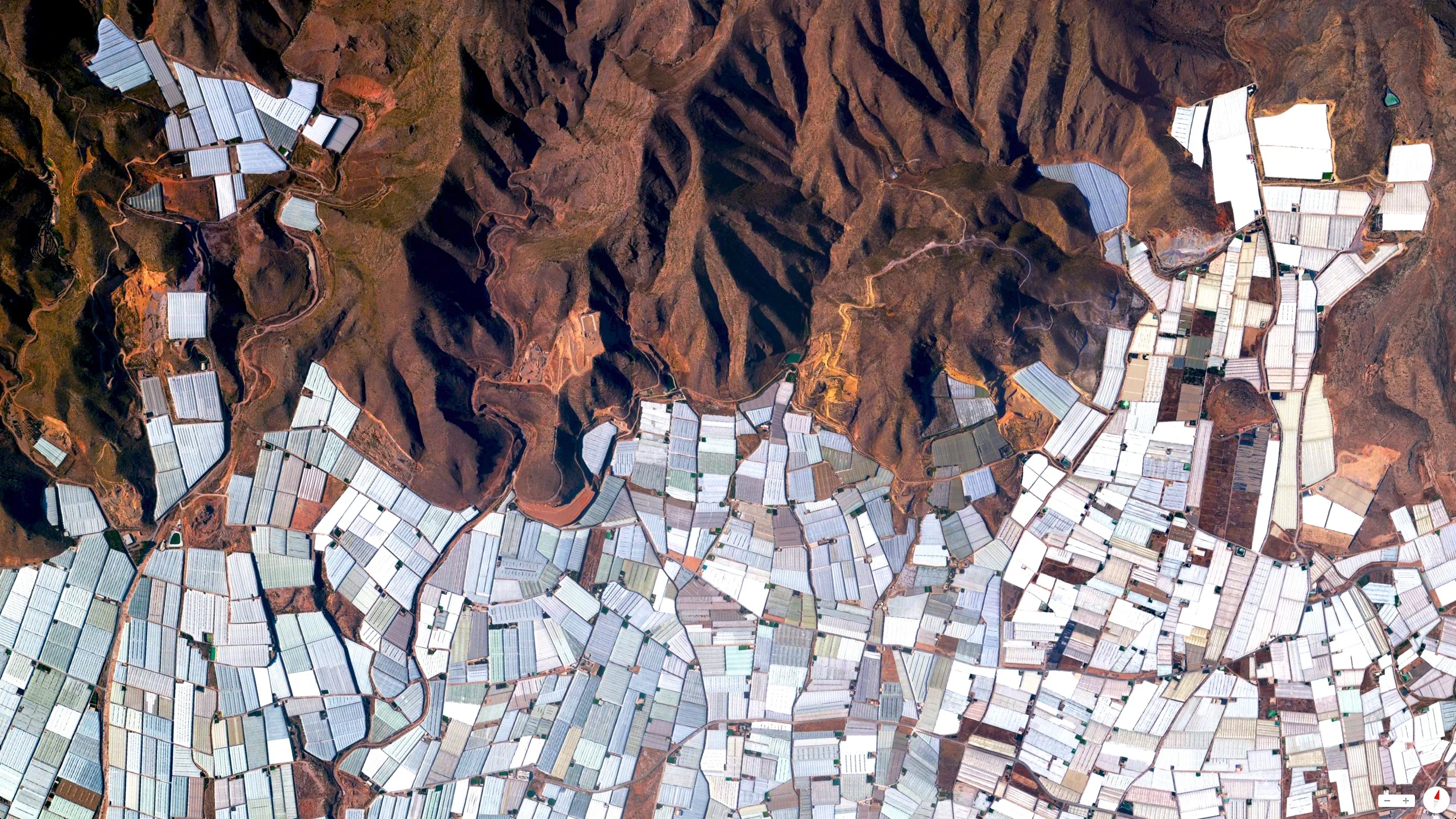 4/5/2014 Plasticulture / Greenhouses Almeria, Spain 36.78234°N 2.74315°W