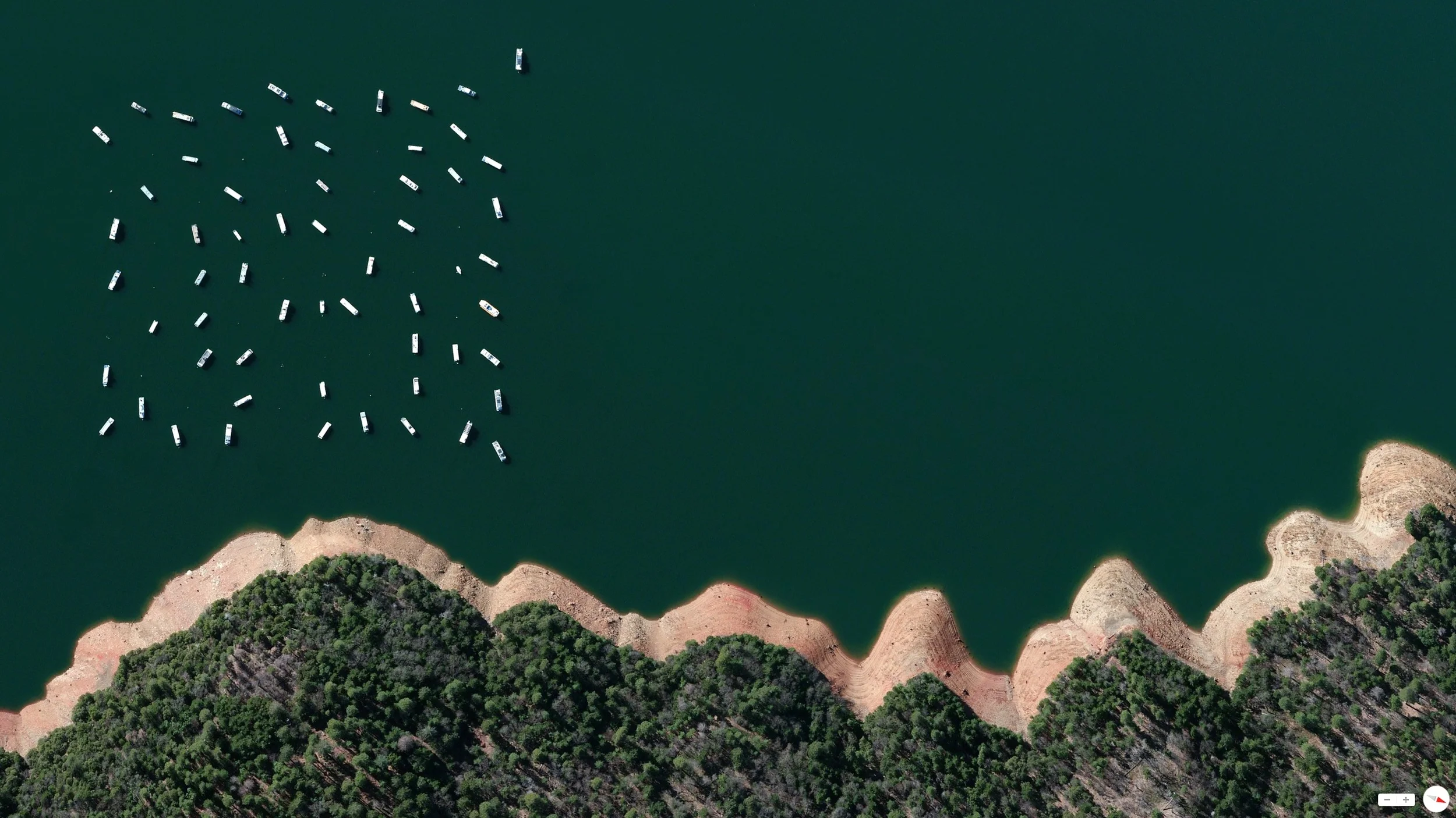 5/10/2014 New Bullards Bar Reservoir Yuba County, California, USA 39.42903°N 121.13010°W
