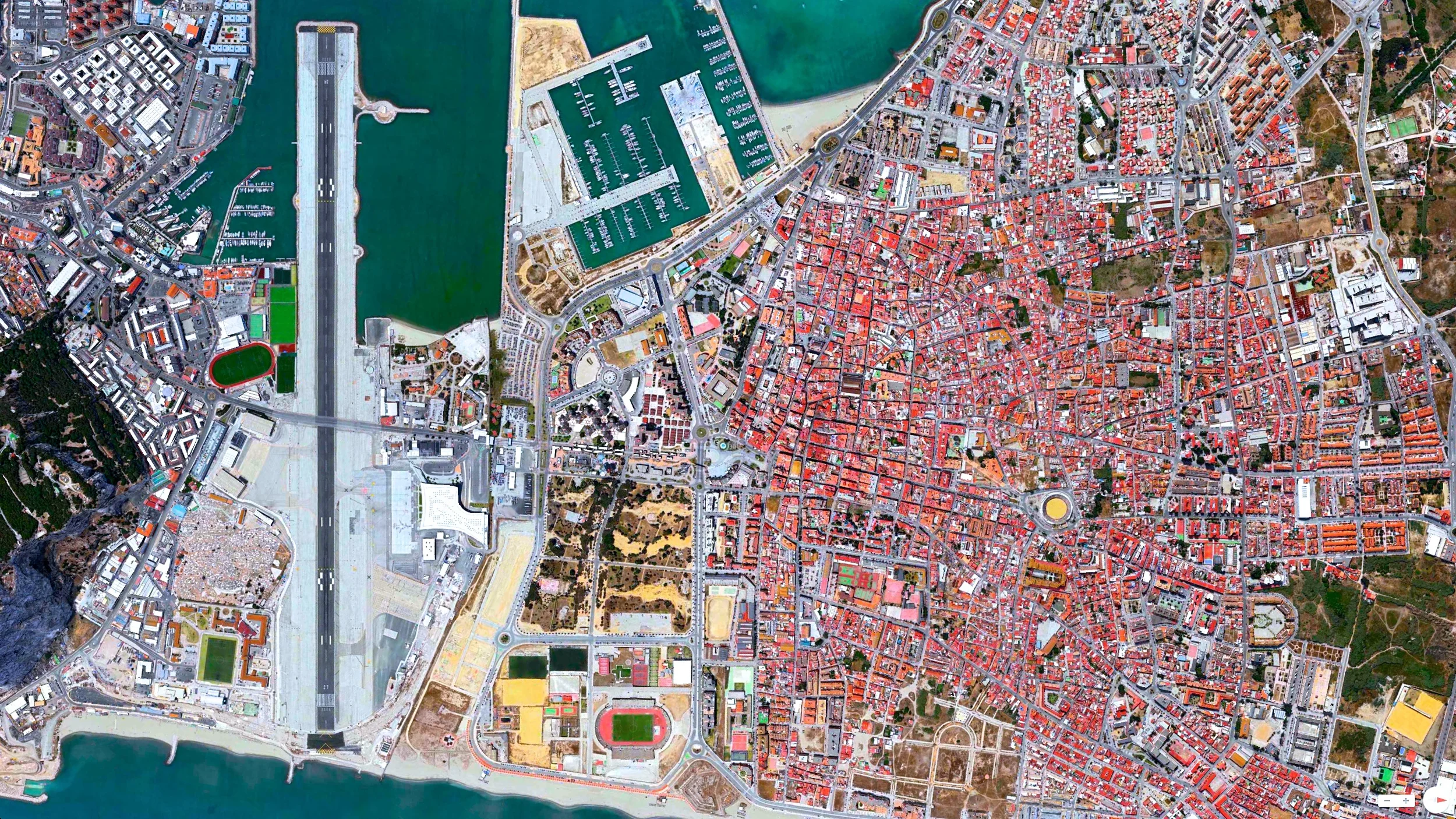 6/2/2014 Gibraltar International Airport Gibraltar 36°09′04″N 005°20′59″W