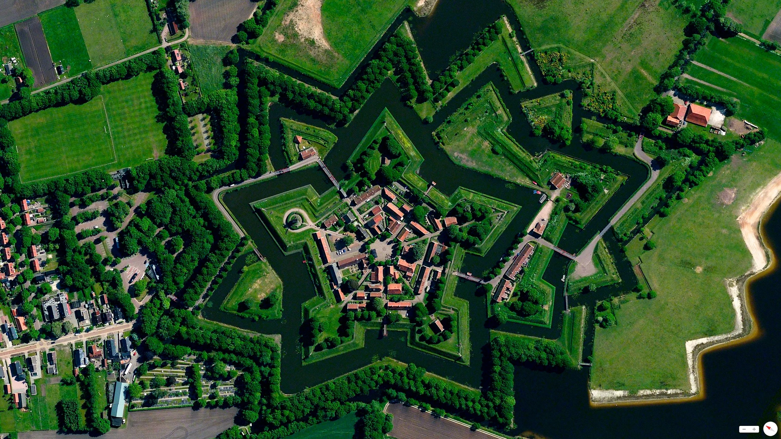 5/31/2014 Bourtange Vlagtwedde, Netherlands 53.0066°N 7.1920°E