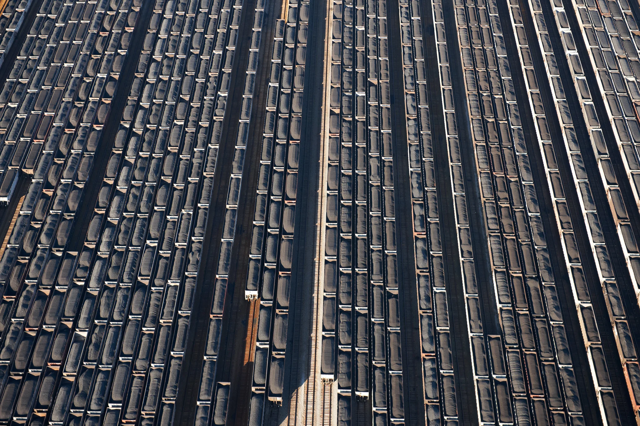 Today we’re excited to feature this incredible shot of a coal train yard in Virginia, shared with us by aerial photographer Cameron Davidson . To see more of his breathtaking shots, you can check out his book "Chesapeake: The aerial photography of Cameron Davidson” or on his feed @camdavidsonphoto .