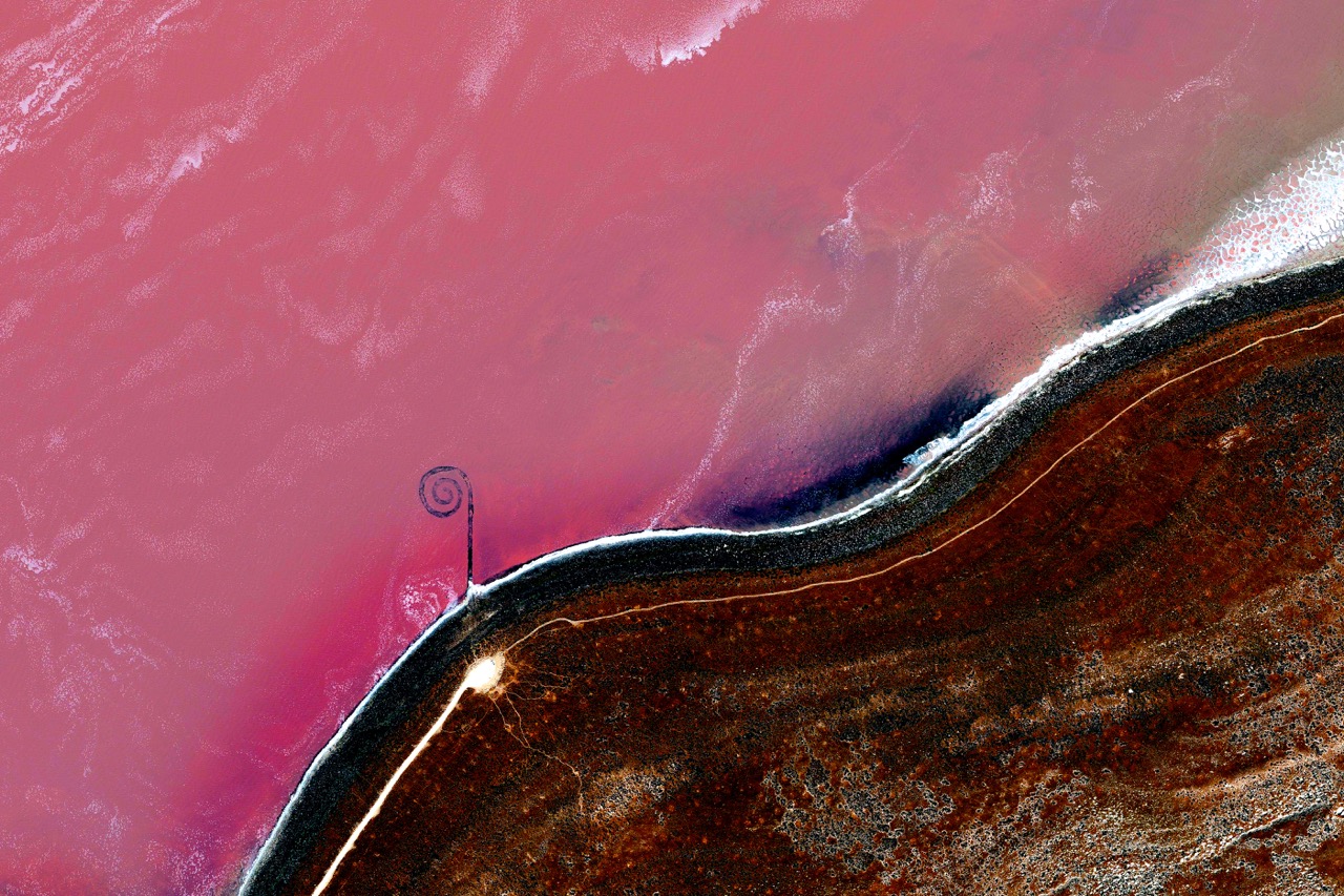 SPIRAL JETTY — Daily Overview