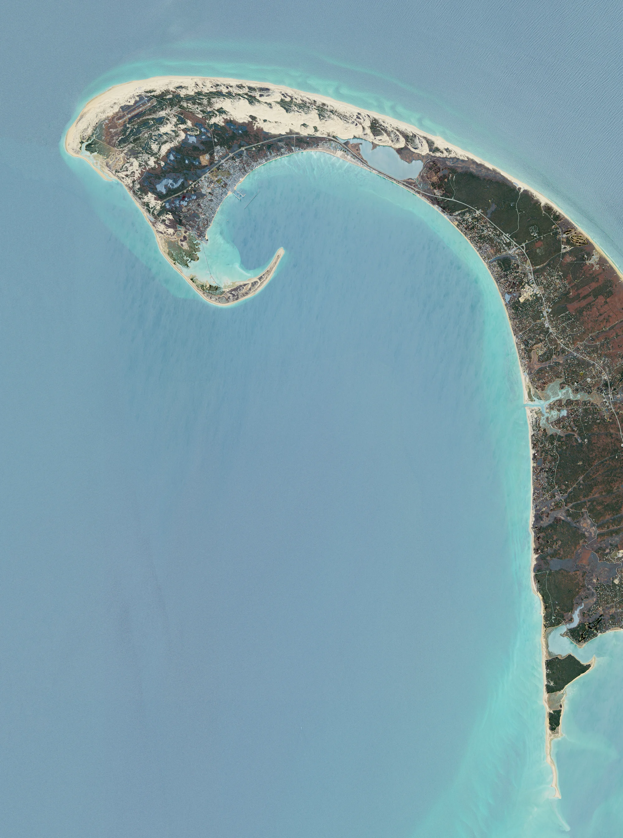 3/28/2016 Cape Cod Massachusetts, USA 42.058°N 70.179°W Cape Cod is a hook-shaped peninsula in southeastern Massachusetts, USA that extends into the Atlantic Ocean. The 15 towns on the cape are a popular summer destination with quaint villages, seafood shacks, lighthouses, and many beaches. The three towns at the northernmost tip of the cape - Wellfleet, Truro, and Provincetown - are visible in this Overview.