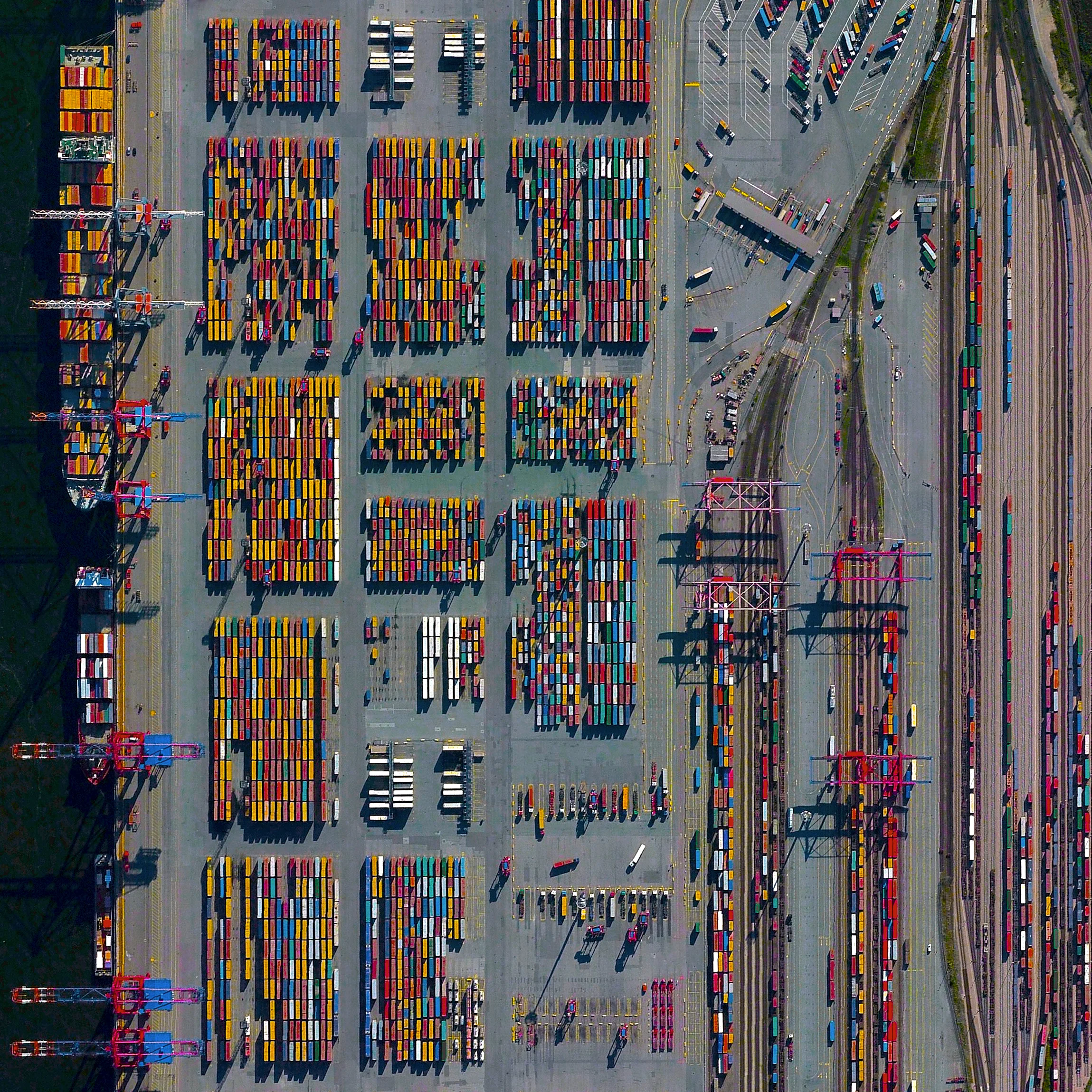 The Port of Hamburg - known as Germany’s “Gateway to the World” - is located on the Elbe River in Hamburg. On an average day, the facility is accessed by 28 ships, 200 freight trains, and 5,000 trucks. In total, the port moves 132.3 million tonnes of cargo each year - that’s roughly 1/3 of the mass of all living human beings. 53.532581146°, 9.916544334°