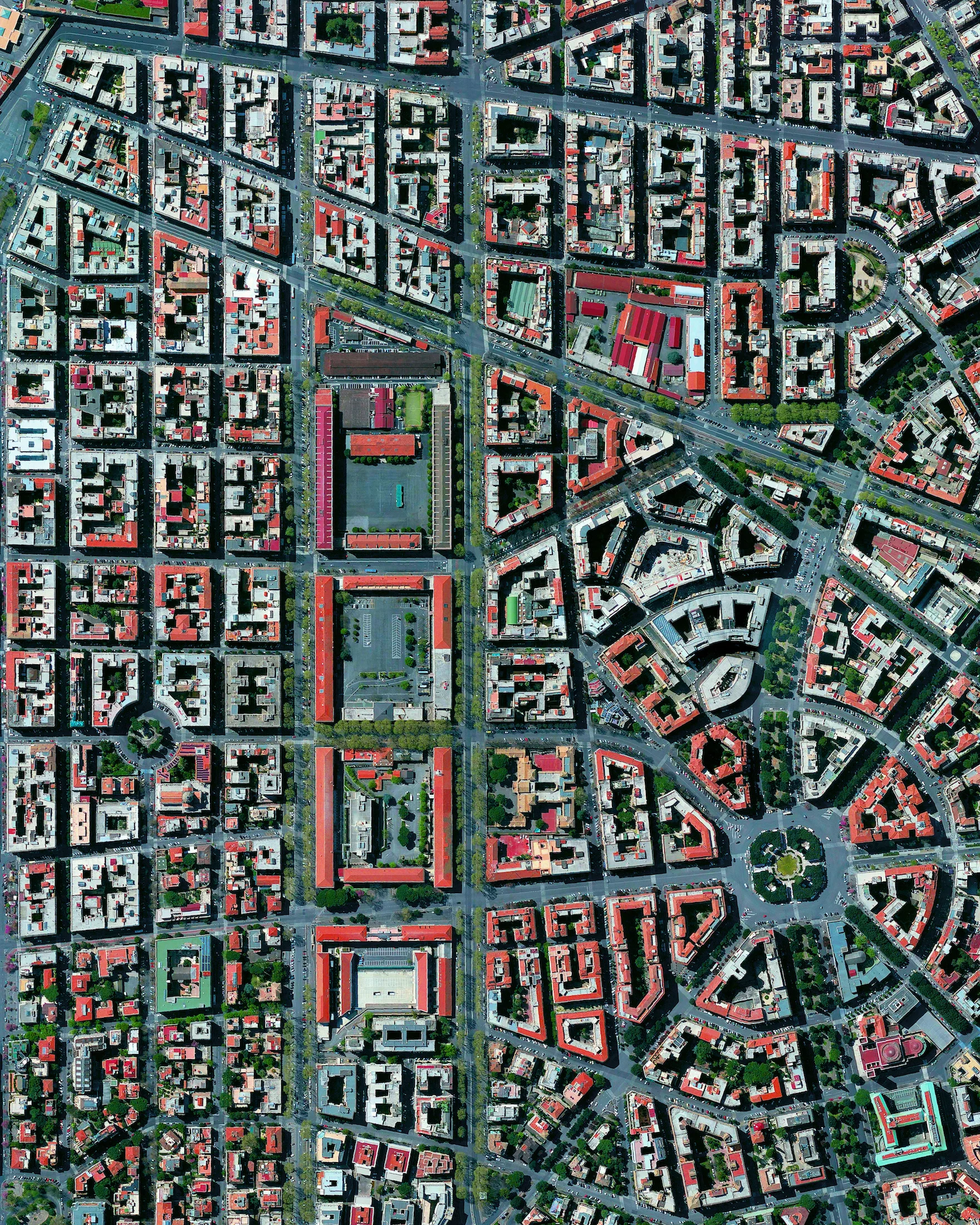 Prati is a neighborhood located in center of Rome, Italy. The area borders the Vatican and contains the Via Cola di Rienzo, one of the most famous shopping streets in the entire city. 41.9111647, 12.460427 Source imagery: DigitalGlobe