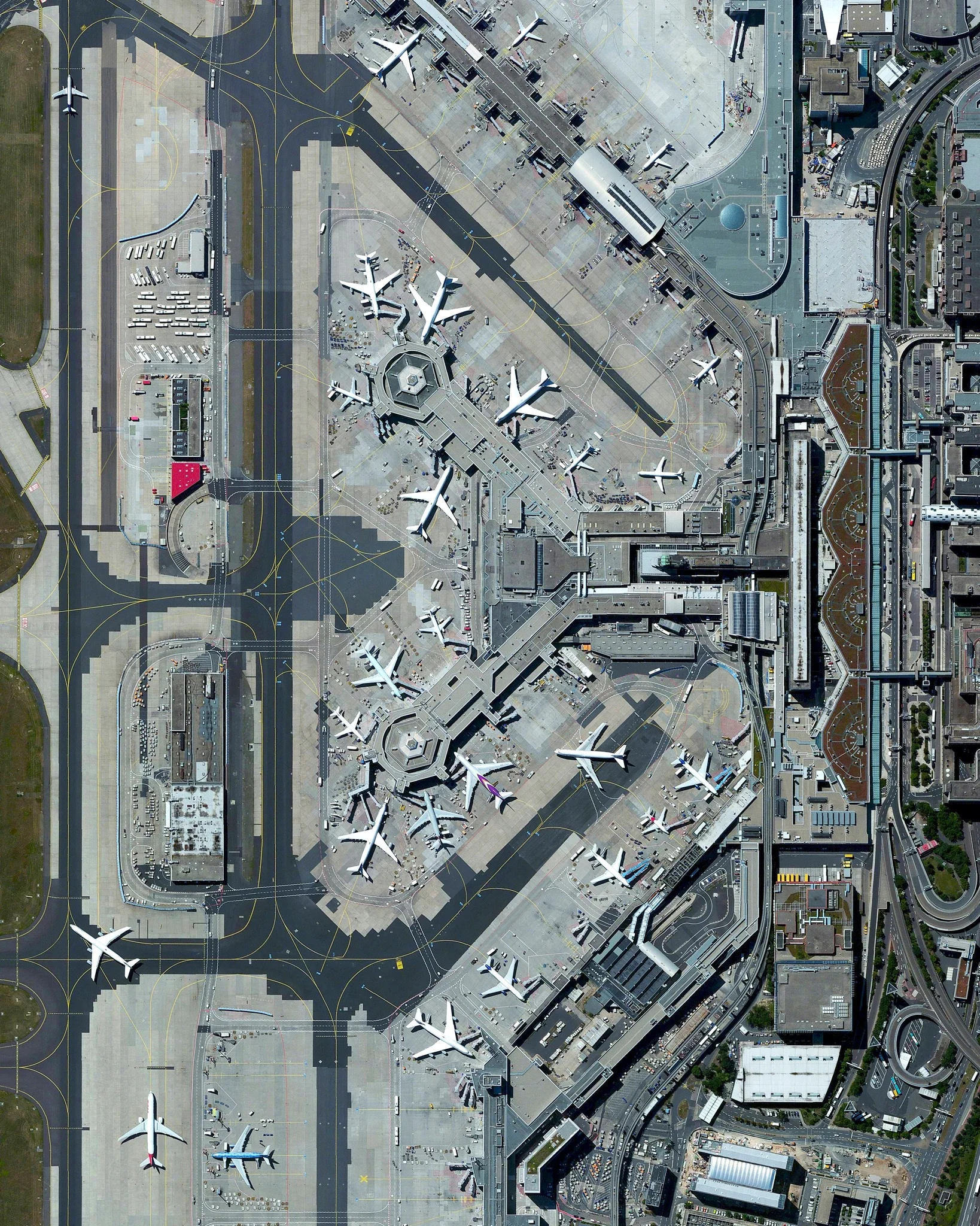 Frankfurt International Airport is the busiest airport in Germany and the fourth-busiest in Europe, handling 65 million passengers every year. We’re excited to announce that our founder Benjamin Grant will present at the annual Future Day conference tomorrow in Frankfurt. His talk, “The Overview Effect: Earth and Civilization in the Macroscope," will focus on what we can learn from looking at our civilization from outer space and the impact these fascinating patterns have on our planet. 50°02'26.9"N, 8°34'11.4"E Source imagery: DigitalGlobe