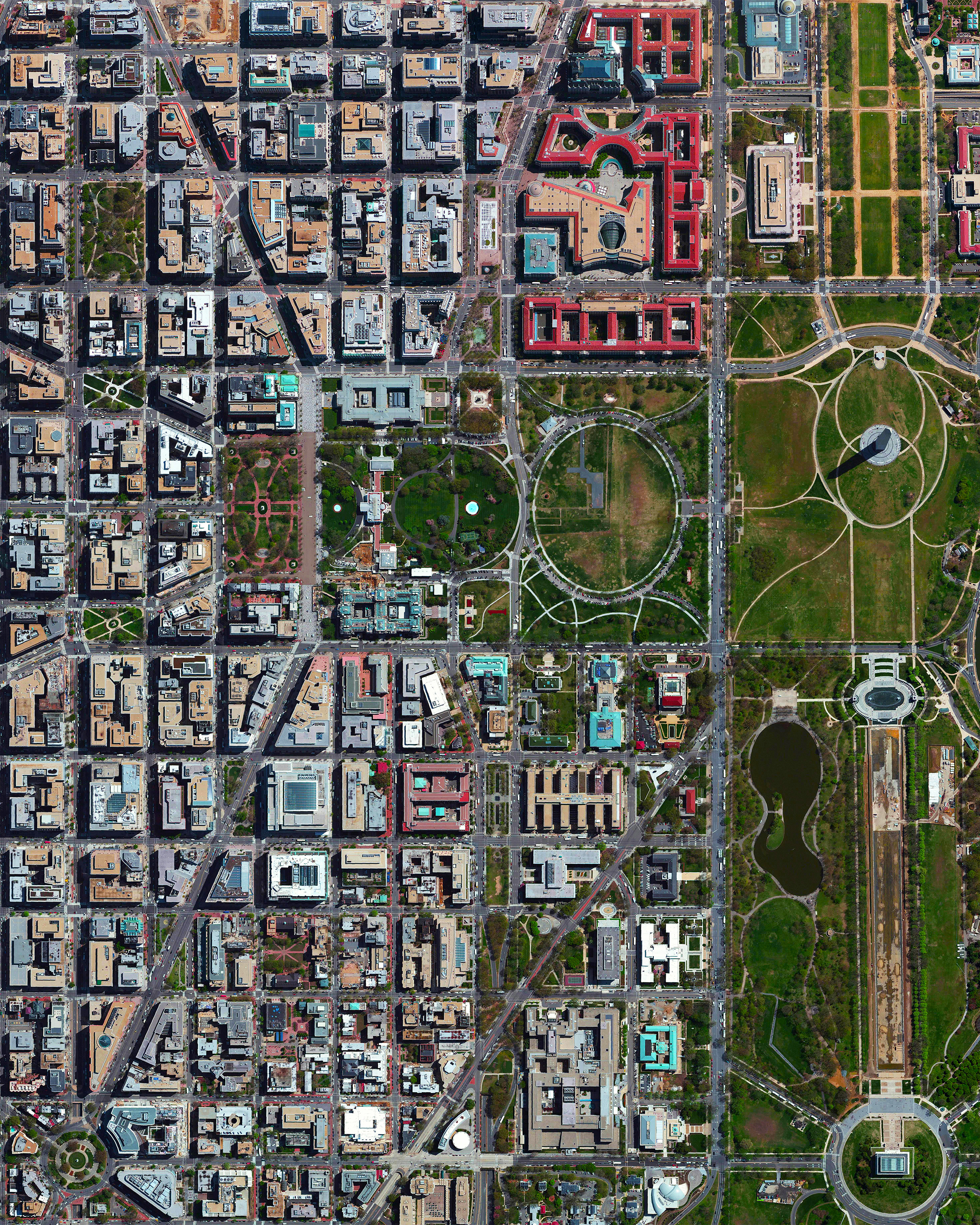 Today our founder, Benjamin Grant, will be speaking at the annual Mapbox SatSummit in Washington, D.C. Founded as the capital of the United States in 1790, Washington, D.C. was originally shaped as a square measuring 10 miles (16 km) on each side. However, since some land was returned to the state of Virginia in 1846, the federal district today measures 68.34 square miles (177 sq. km) and is home to nearly 700,000 people. 38°54'17.0"N, 77°00'59.0"W Source imagery: DigitalGlobe