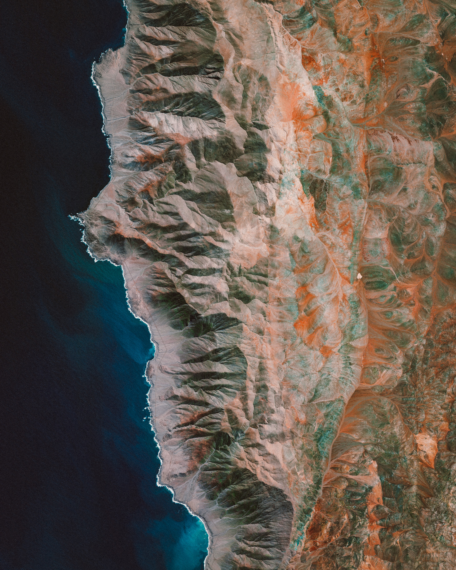 Check out this amazing Overview of the Chilean Coast Range, which runs along the Pacific coast of Chile. It extends 1,900 miles (3,100 km) from north to south, and this image captures a section near the city of Antofagasta. The highest point in the Chilean Coast Range is Cerro Vicuña Mackenna, which peaks at 10,217 feet (3,114 m). 24°44'14.9"S, 70°25'37.8"W Source imagery: DigitalGlobe