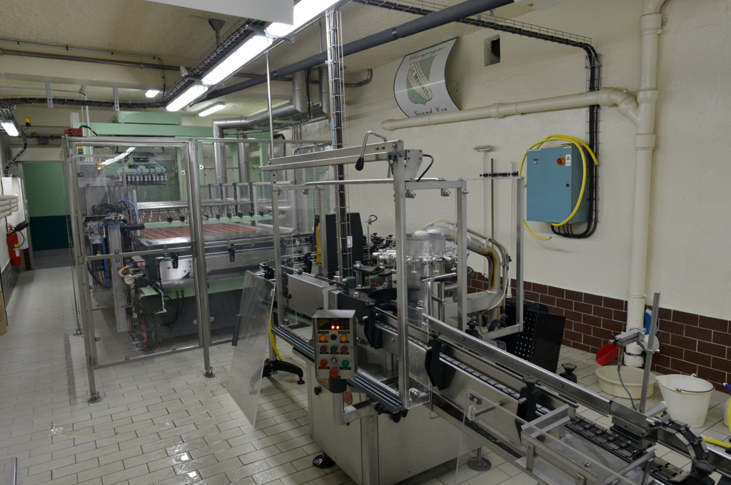 Les machines en plein nettoyage, avant l'action future (Photo TLQ)