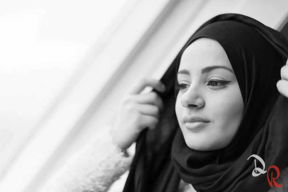 Behind Hijabvisers Ruba-4.jpg