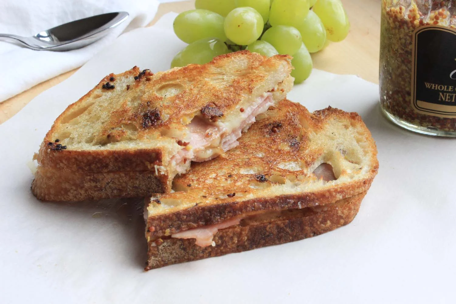 Croque Monsieur a la Aquitaine | Image: Laura Messersmith