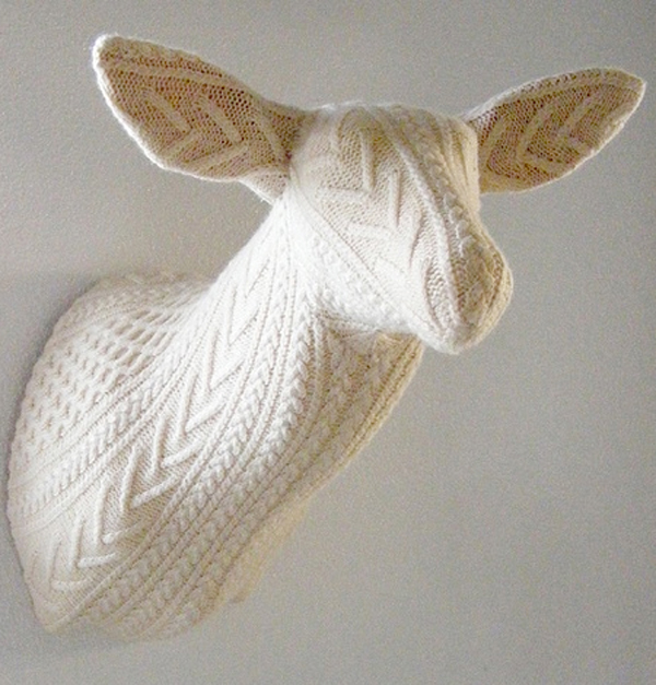 knit+deer.jpg