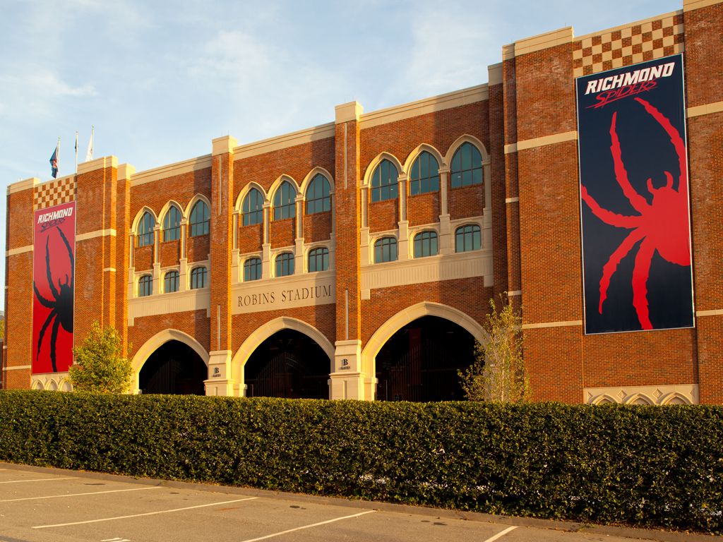 Robins Stadium