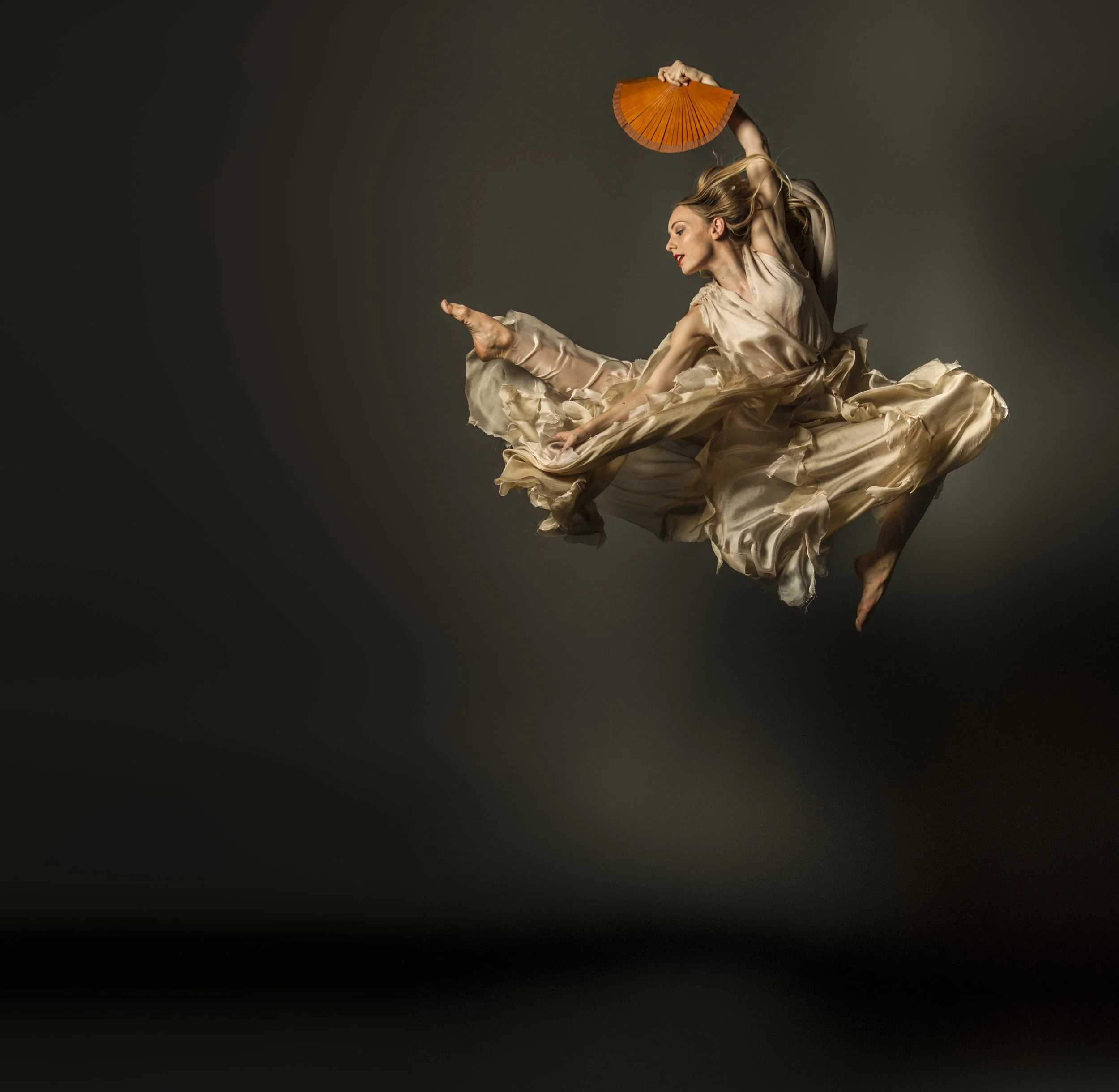 4TORO,+TORO_by+Carlos+Pons+Guerra+for+DeNada+Dance+Theatre.+Photoby_+Boneshaker+Photography.jpg