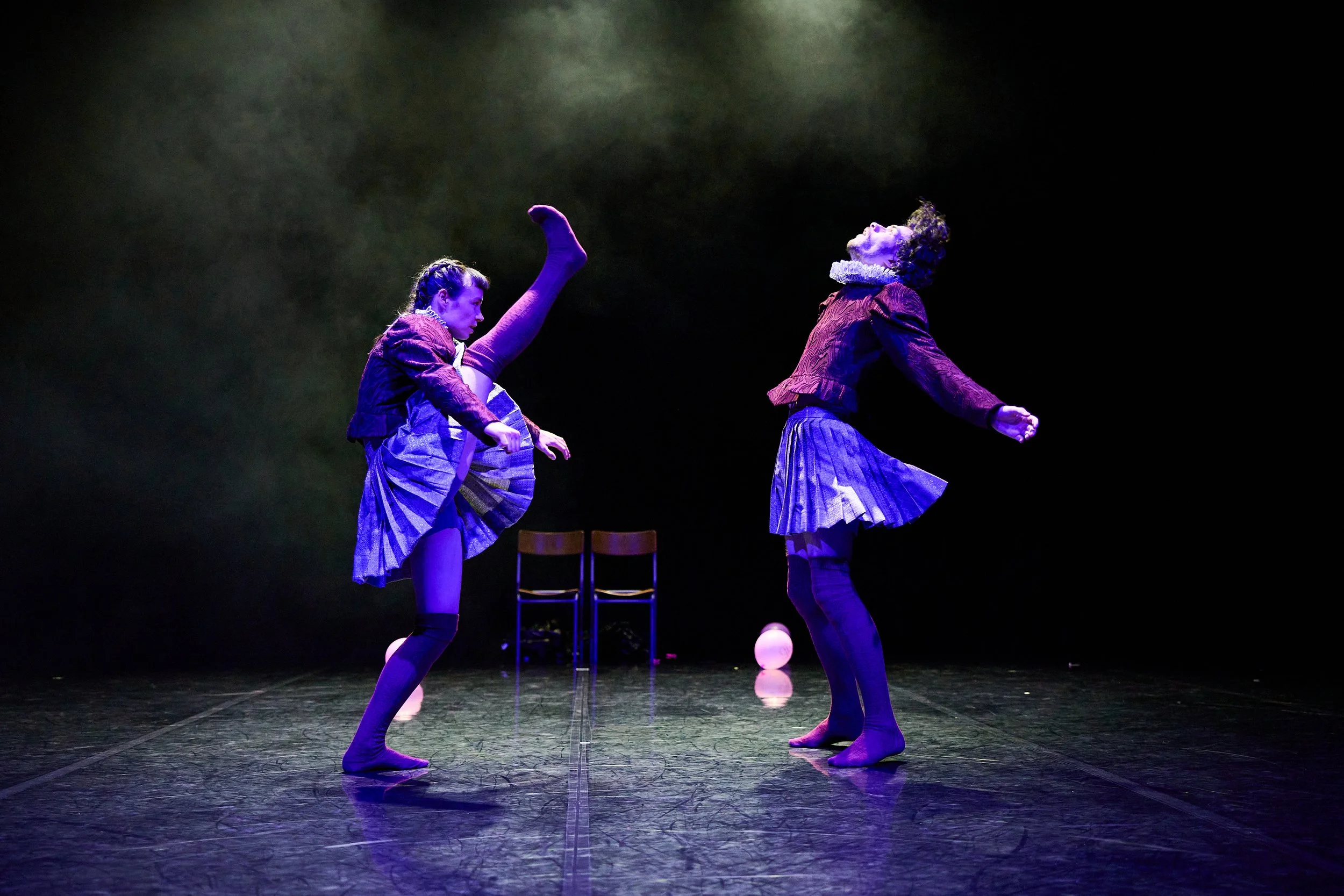 1_DeNadaDance_EdwardII_Photoby_DavidLyndsay.jpg