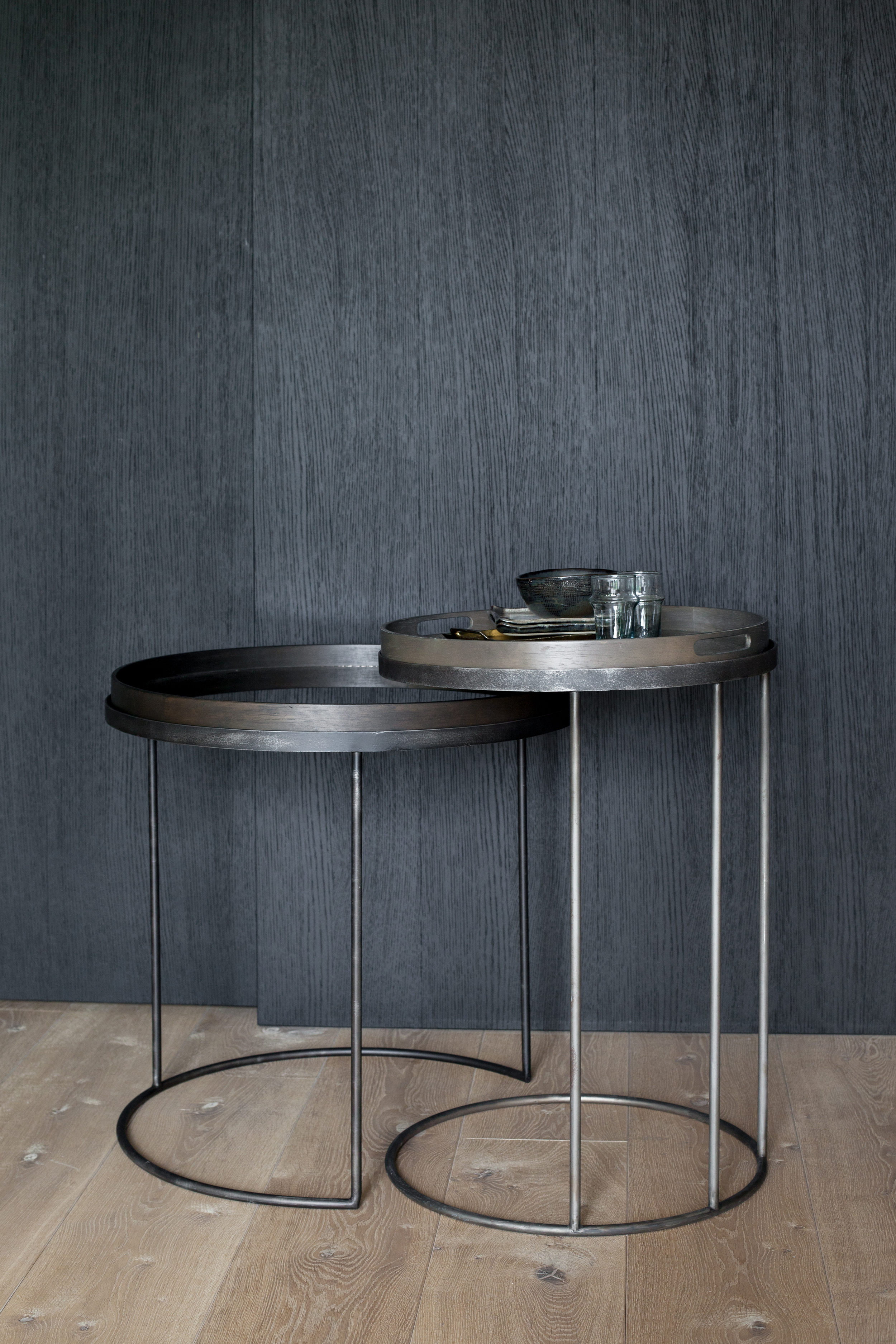 Classic Tray table set TGN-020704 + TGN-020705.jpg