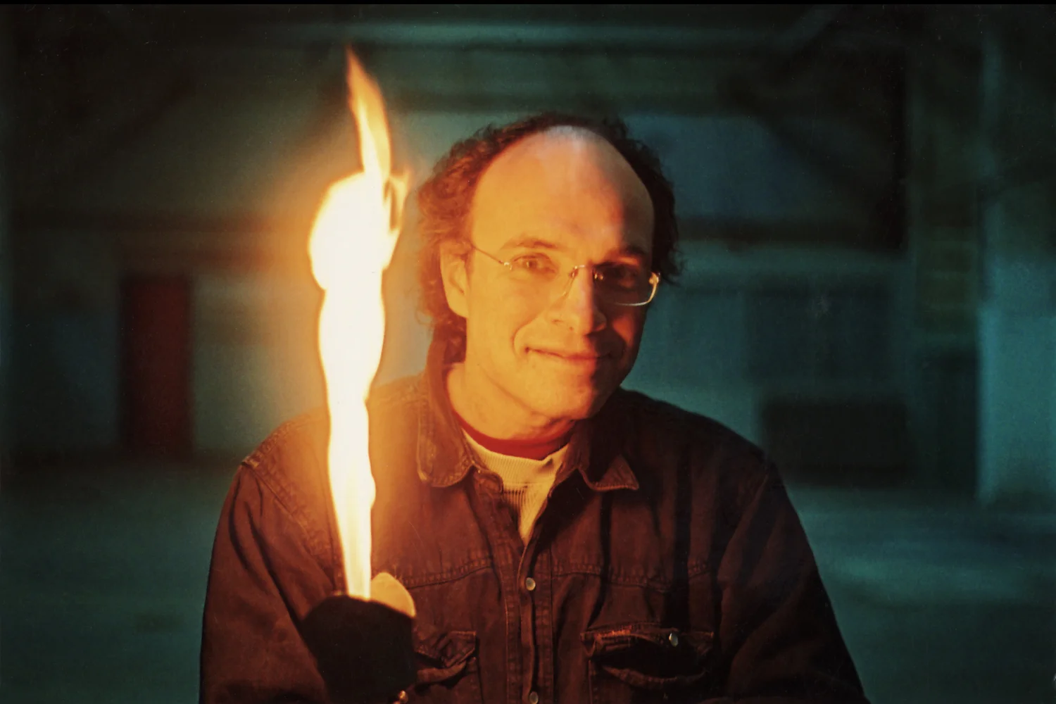 c'est-la-vie-flame-installation-huebner-2.jpg