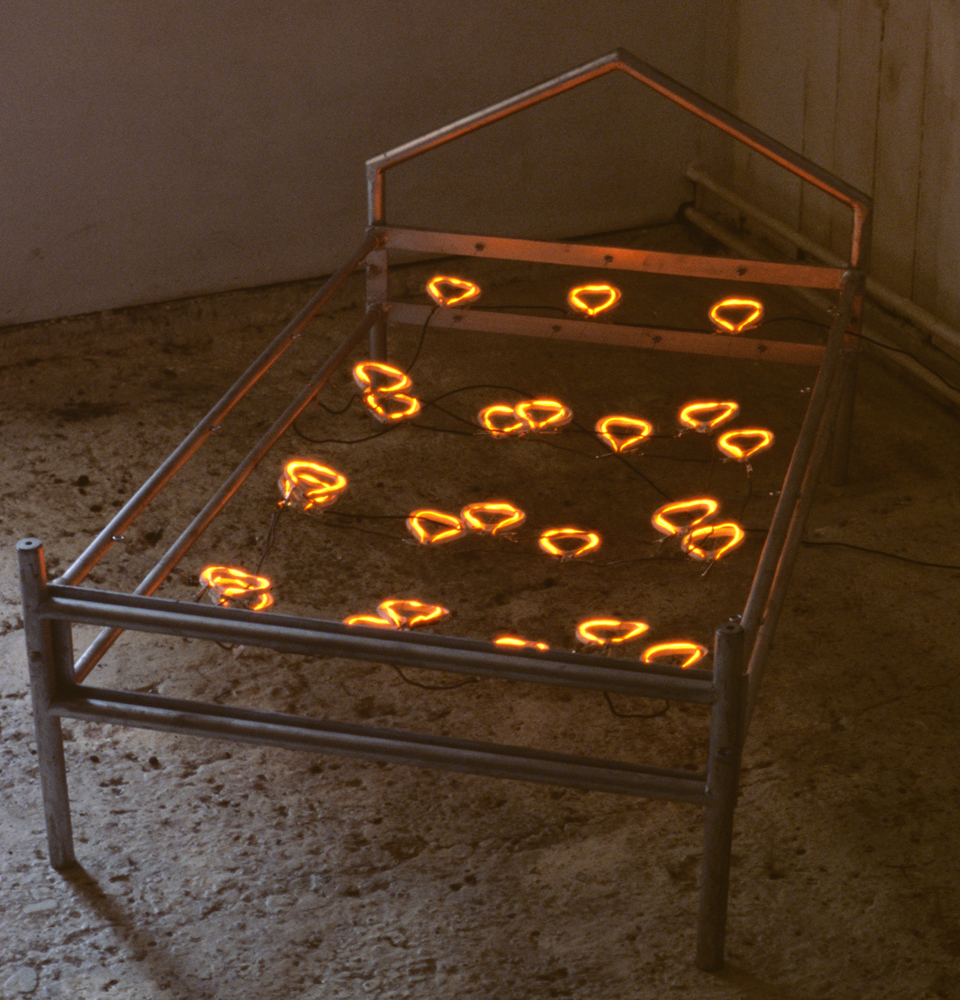 Bed From the Ring of FIre - Ron Huebner