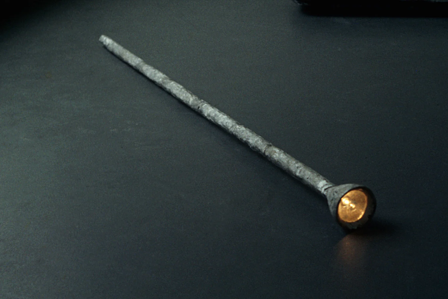 gigantic-flashlight-huebner-1.jpg