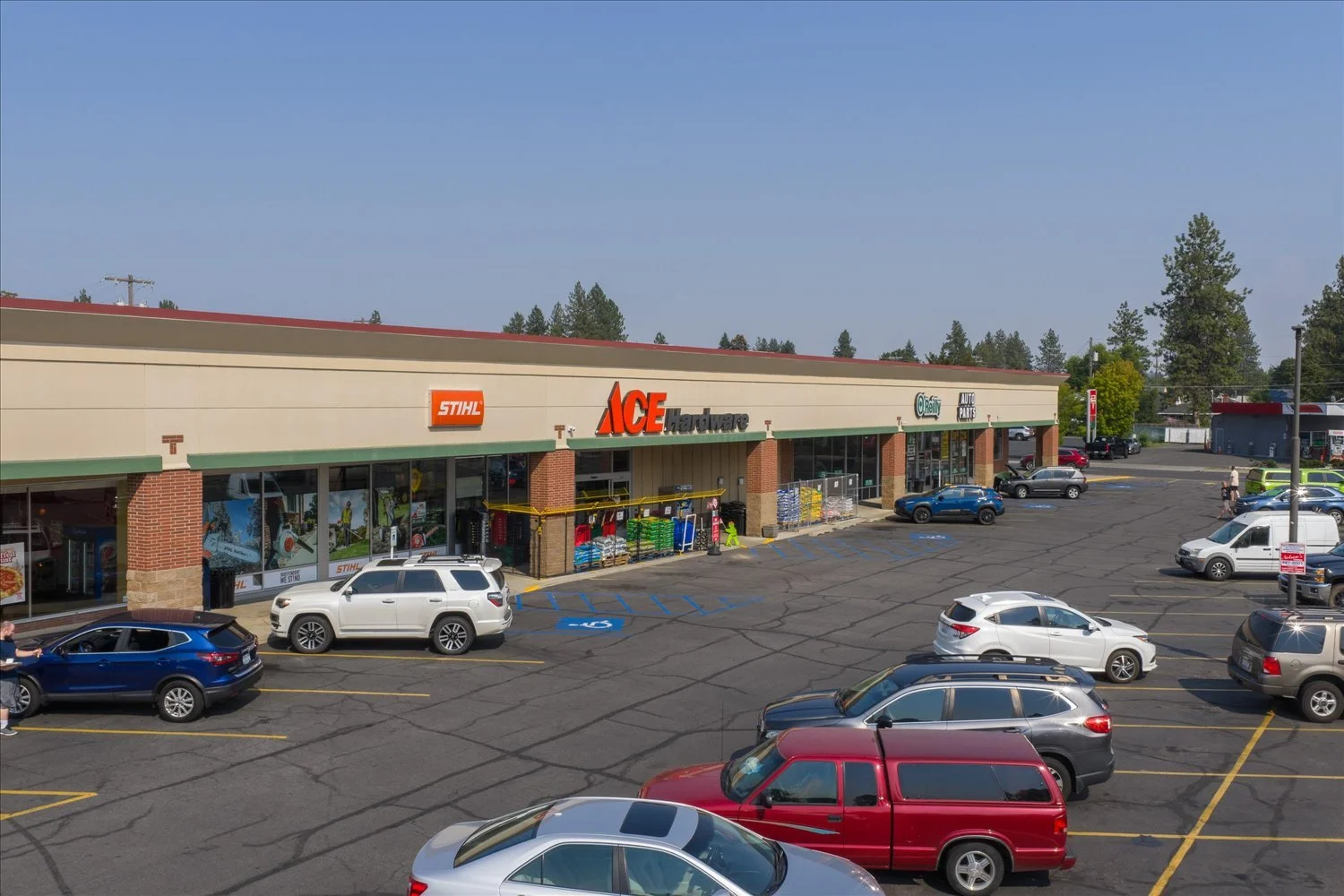 07-5528 N Ash St-007.jpg