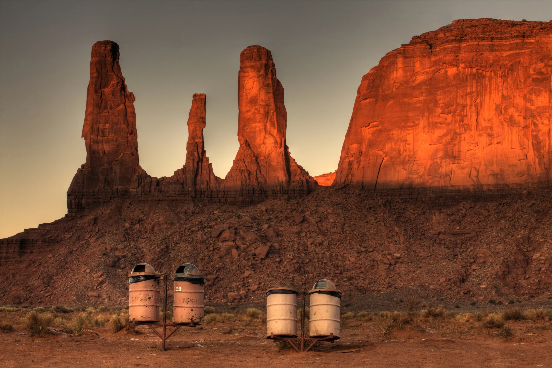 Roadtrip 2009_3577_78_79_80_tonemapped.JPG