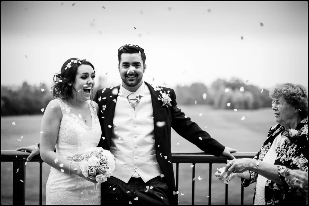 Hollie & Mitchell. Wrag Barn, Wedding photographer Wiltshire