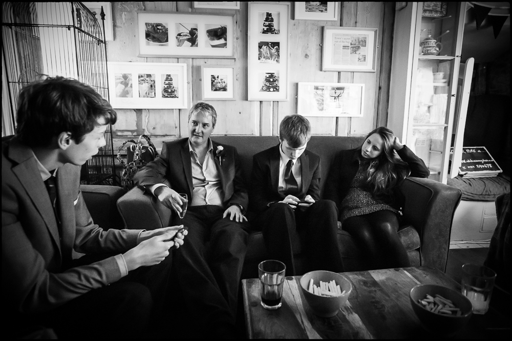 Jane & Mark. W edding photographer Oxfordshire, at the Sadlers.