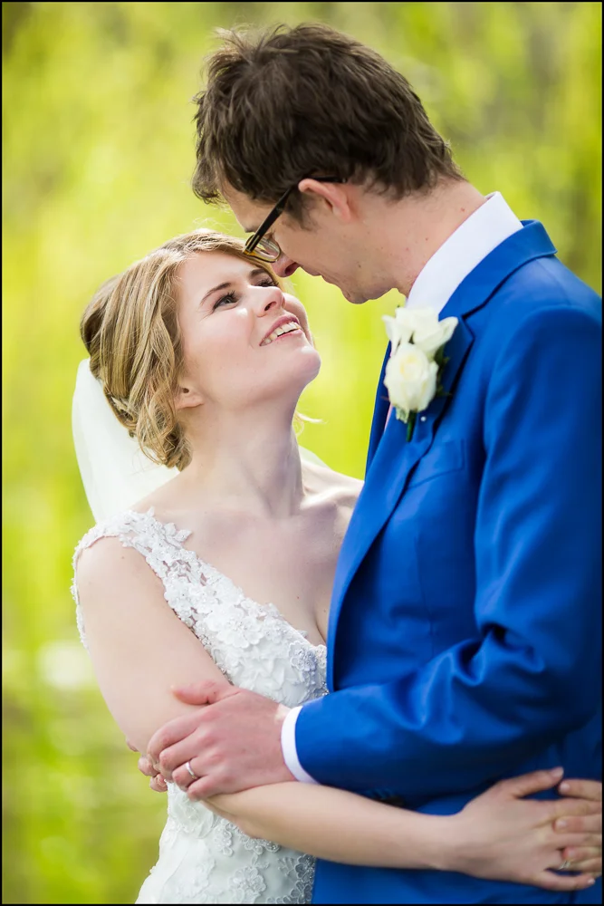 Claire & David. Wedding photographer, Caswell House , Oxfordshire.