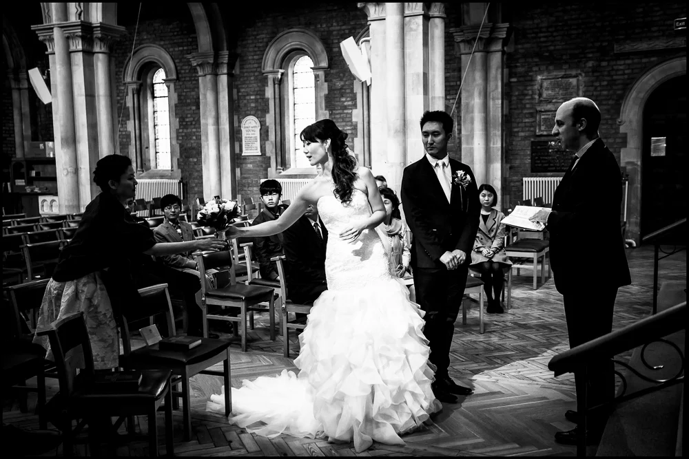 Lucy & Dali. Wedding photography in Oxfordshire.