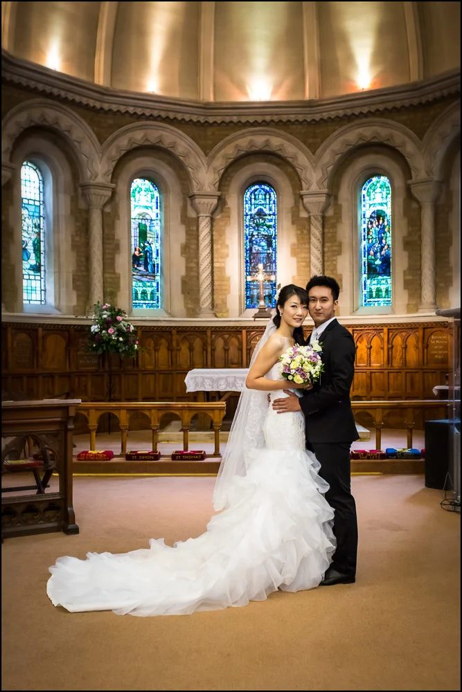 Lucy & Dali. Wedding photography in Oxfordshire.