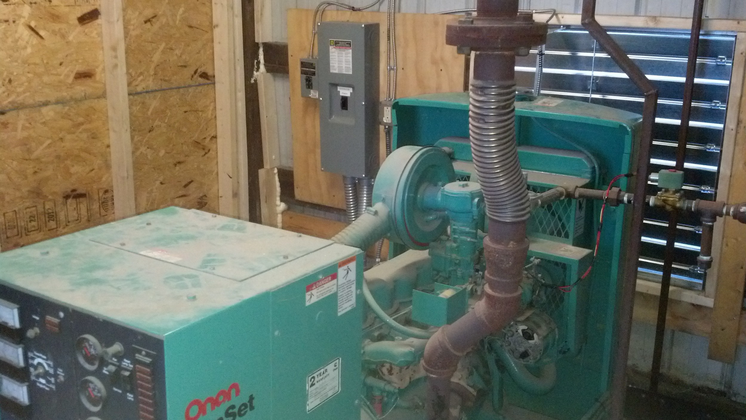 Cummins 45 Kw natural gas, 3 phase 120/240 volt generator