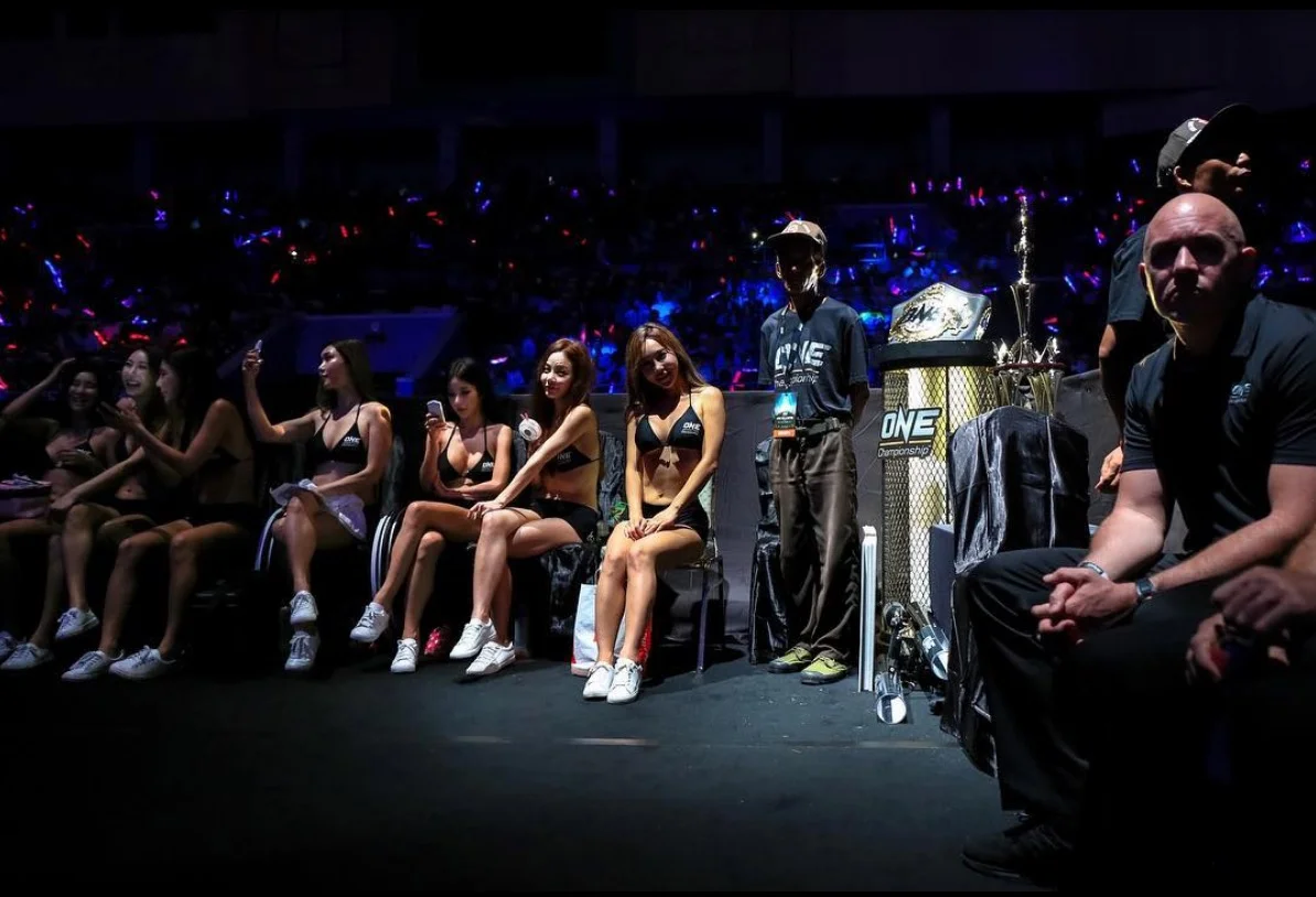 Ring girls, moments before the fights began.