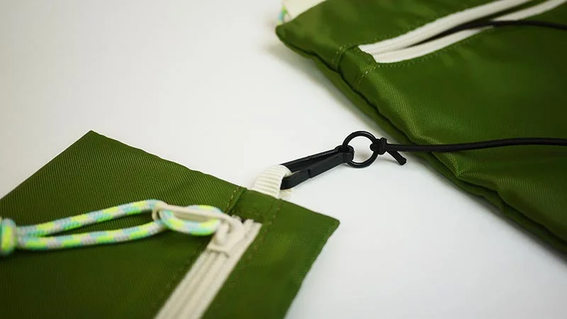Pouch Green 6.jpg
