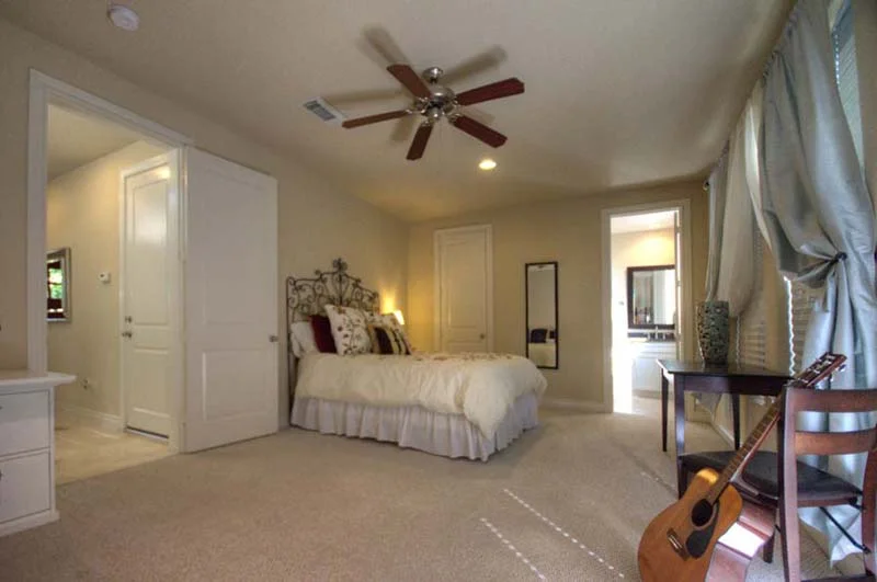 bed3.jpg