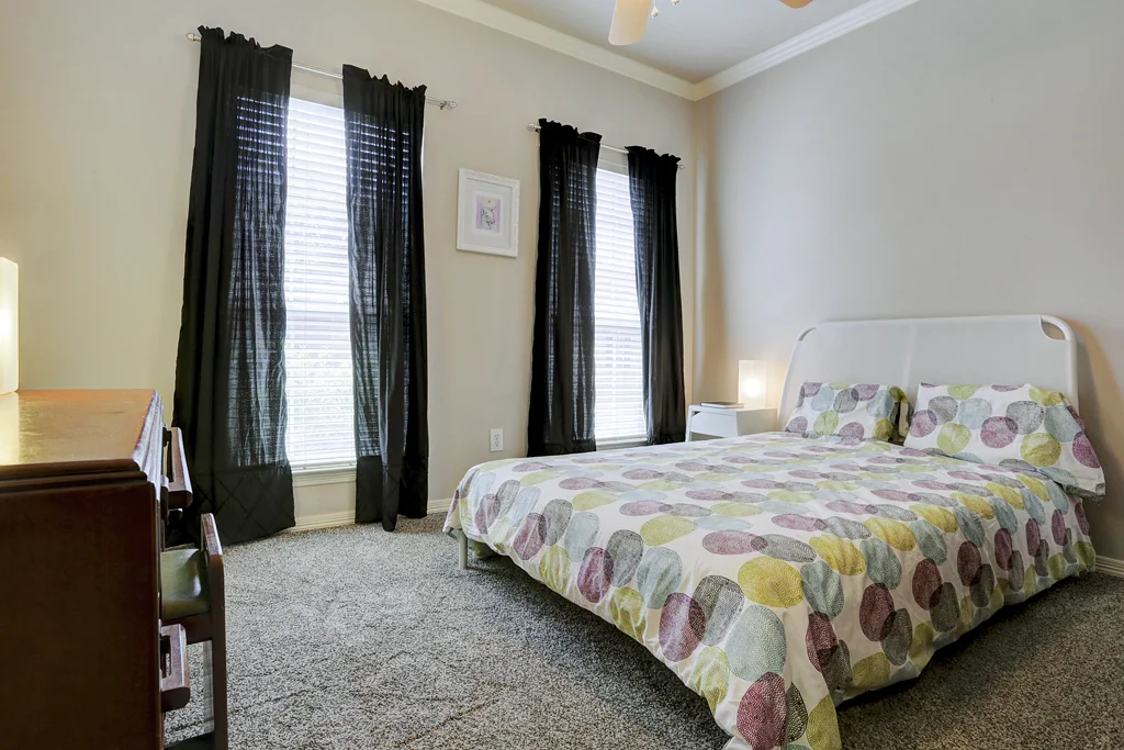 Park E 1311 IMG 14.jpg