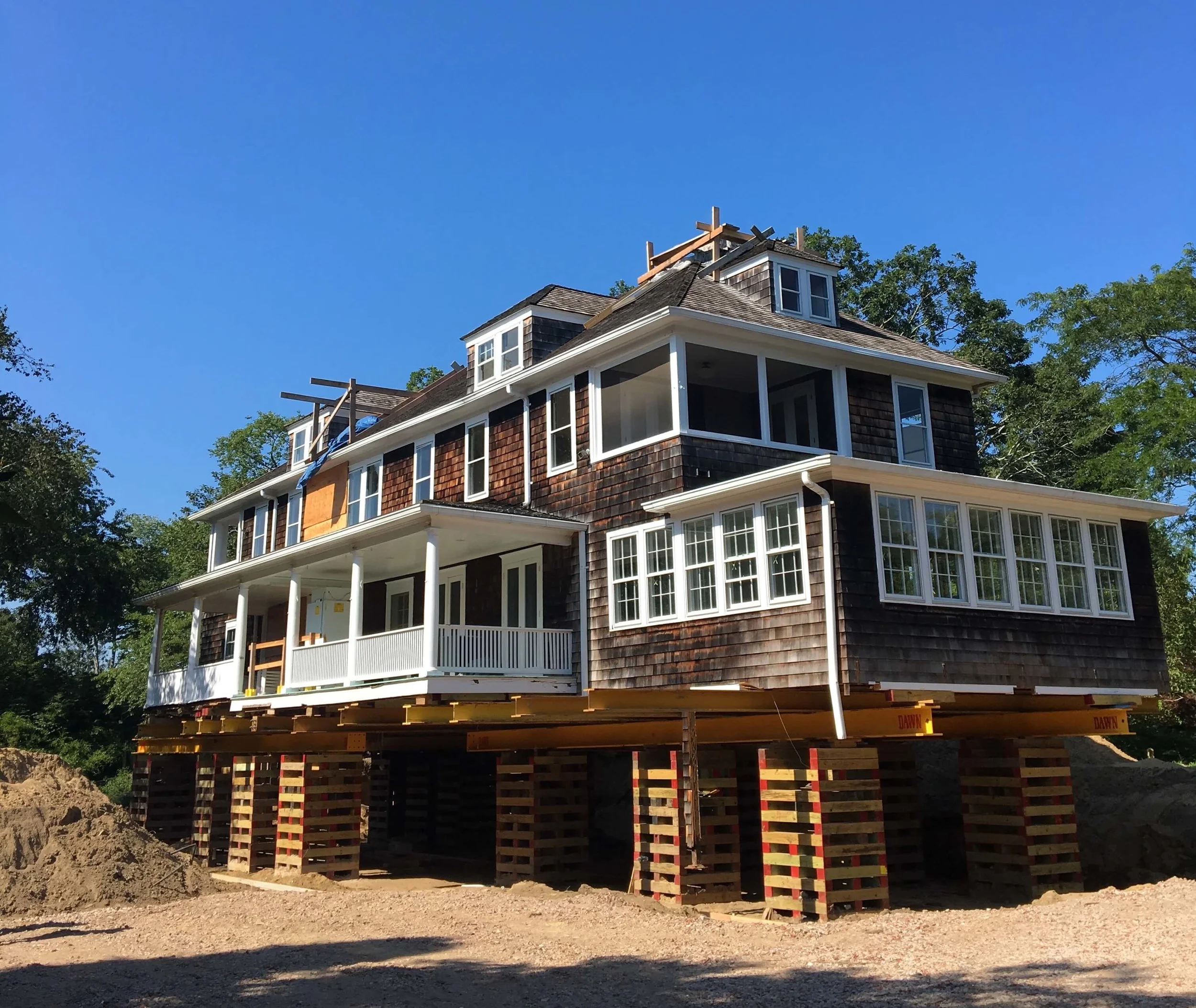 2 EAST HAMPTON COTTAGE CONSTRUCTION WEBSITE PHOTOS 2018.jpg