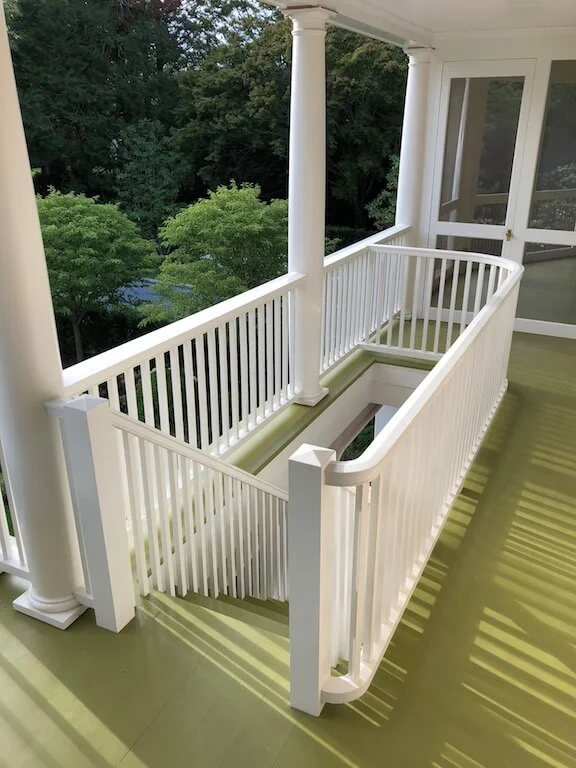 7 EAST HAMPTON COTTAGE INT PORCH STAIR WEBSITE PHOTOS 2018.jpg