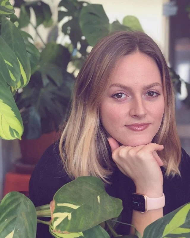 Oh hey. Didn&rsquo;t see ya there. New #paperwhitepicks is up on @spotify 💙 check it out! It may include our latest single #waitingforyou with @heatherbondmusic || spoiler alert, it does. Link in my storyyyyy