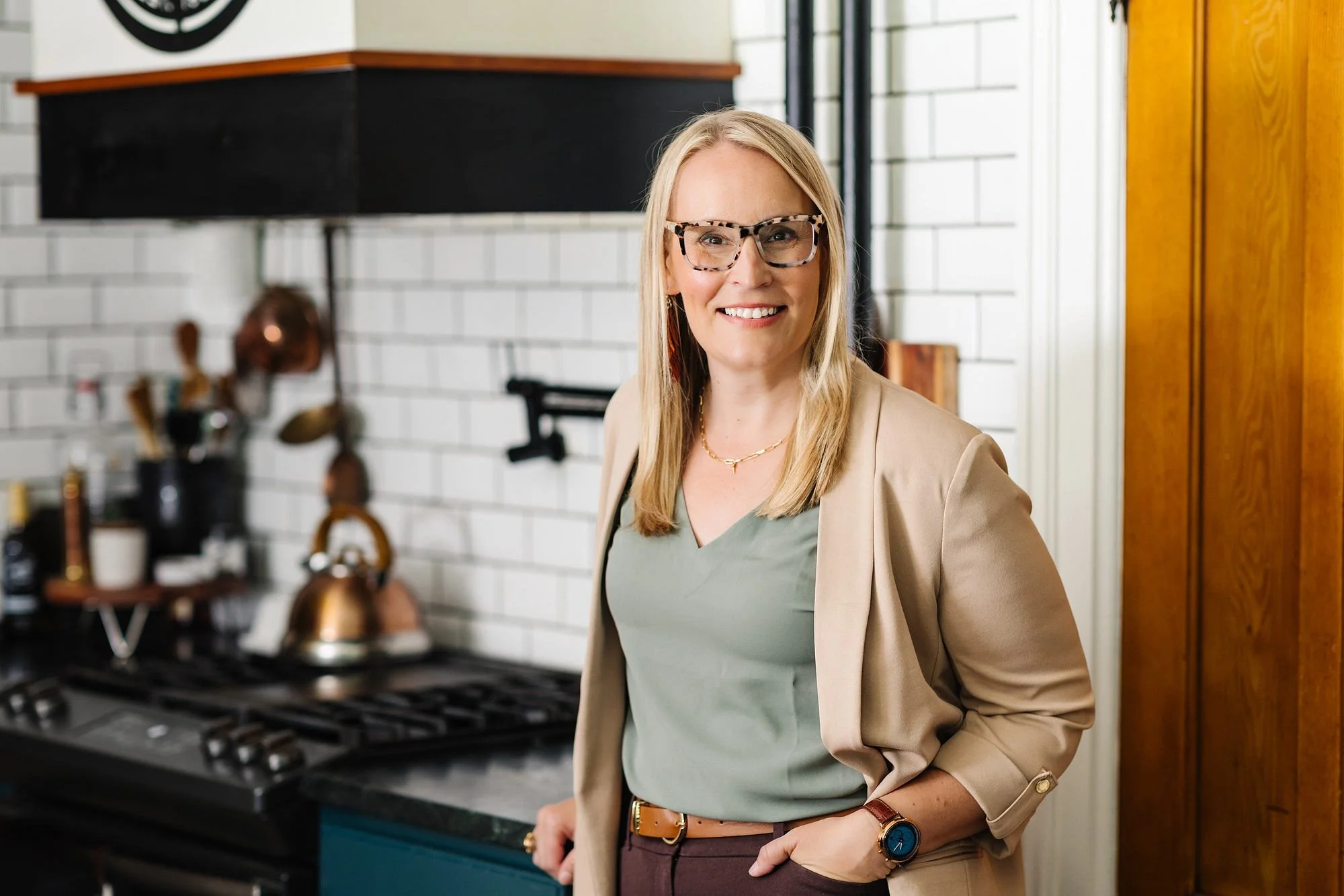 How A Creative Entrepreneur Weaves Prayer, Design, And Business Into A Life That Serves Others with Sarah Trop